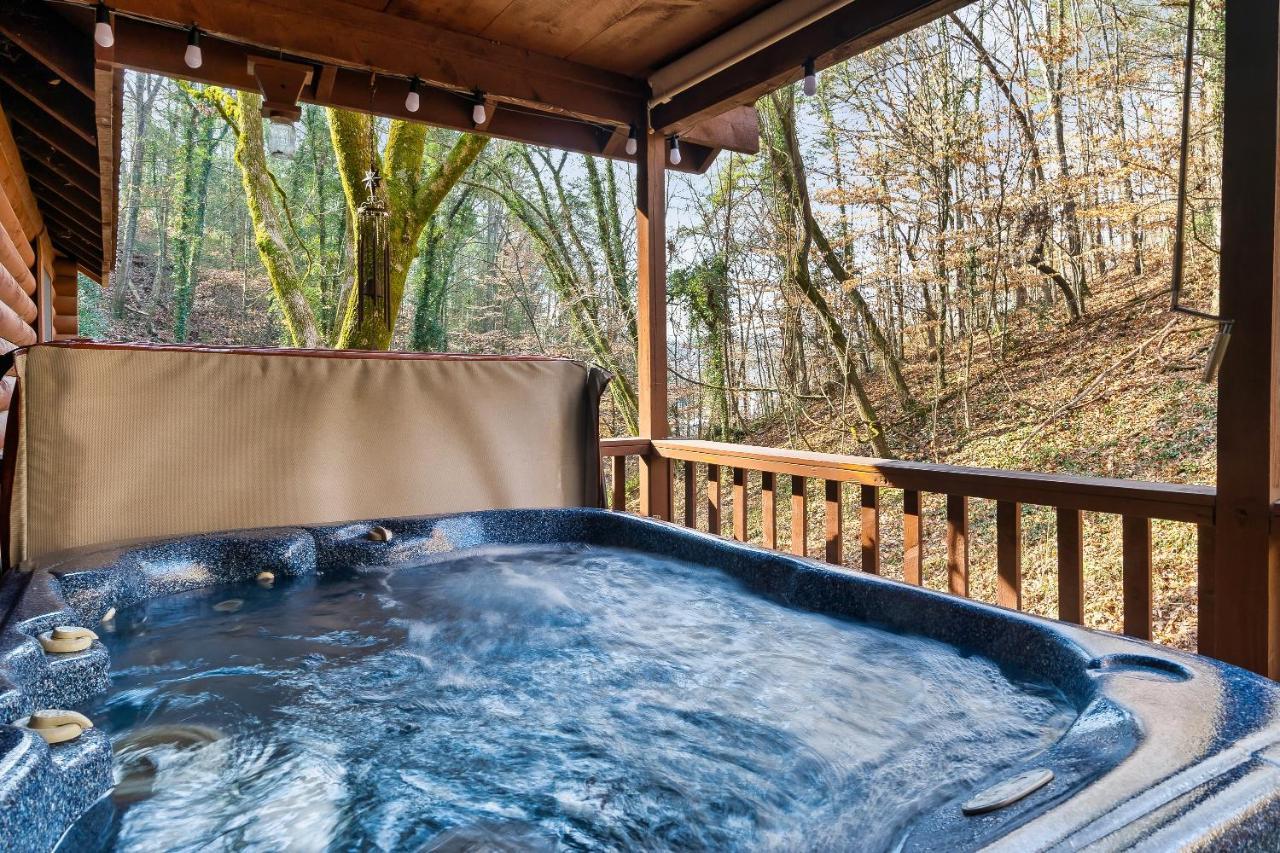 Bear Nakid Villa Pigeon Forge Kültér fotó